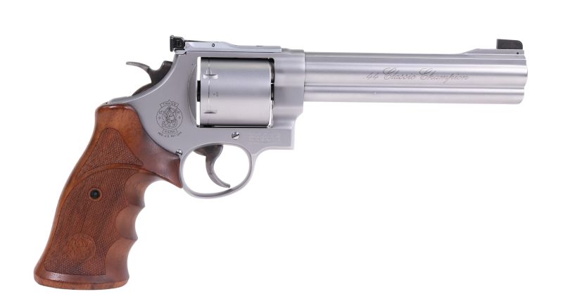 Revolver || Smith & Wesson 629 Classic Champion